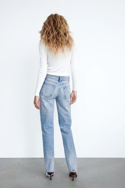 Olivia Vinten featured in  the Zara Denim catalogue for Winter 2021