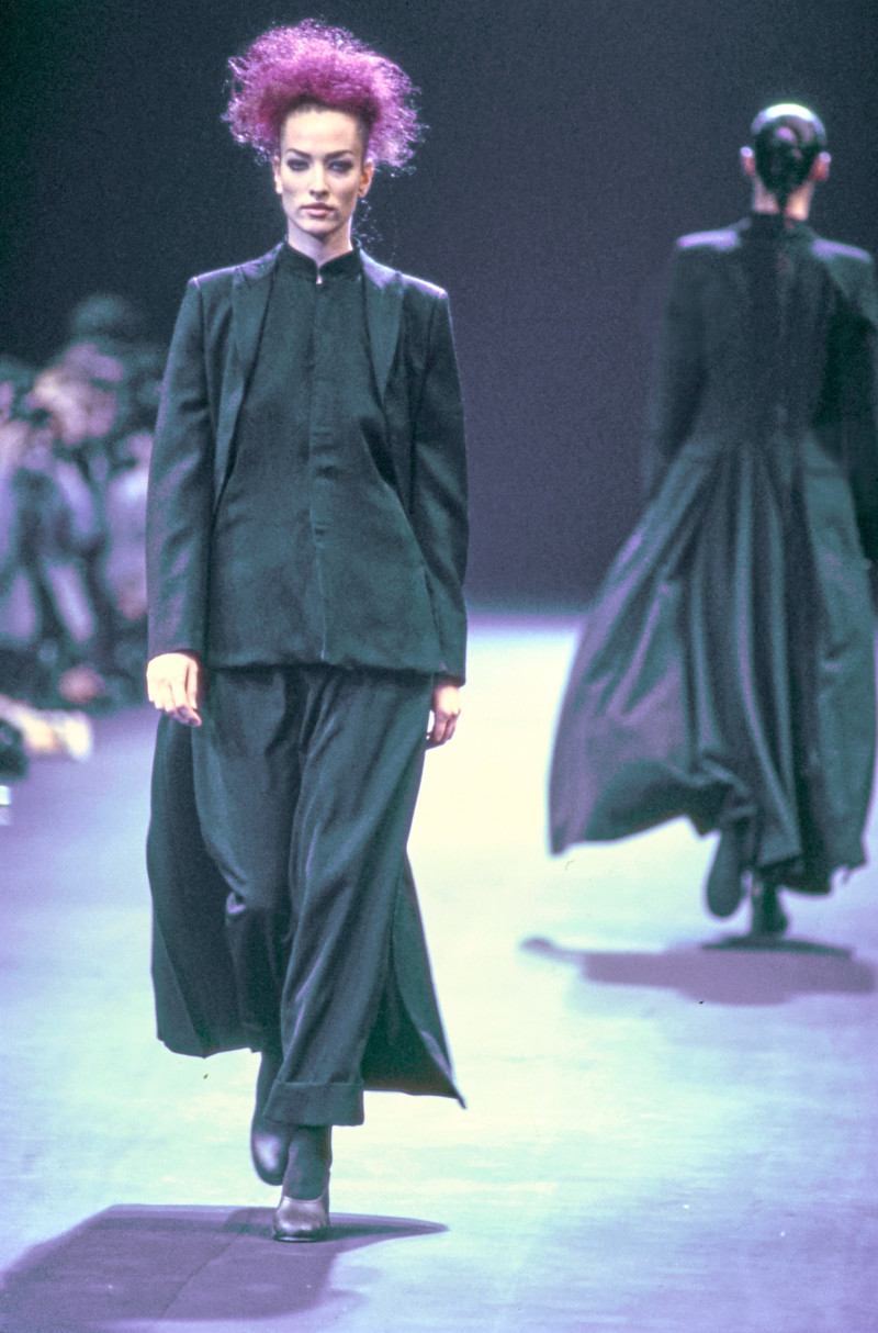 Tatjana Patitz featured in  the Comme Des Garcons fashion show for Autumn/Winter 1992