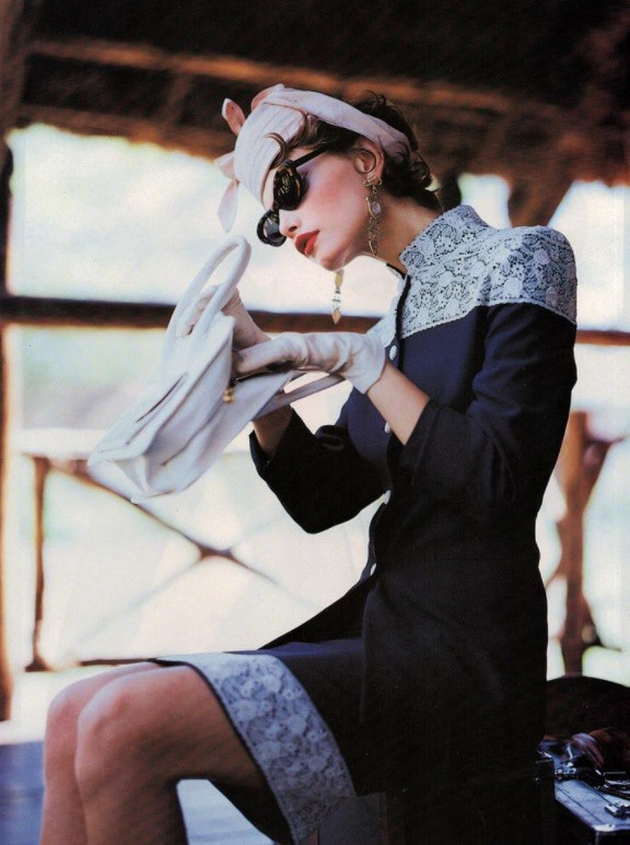 Gretha Cavazzoni featured in  the Giorgio Grati advertisement for Autumn/Winter 1995