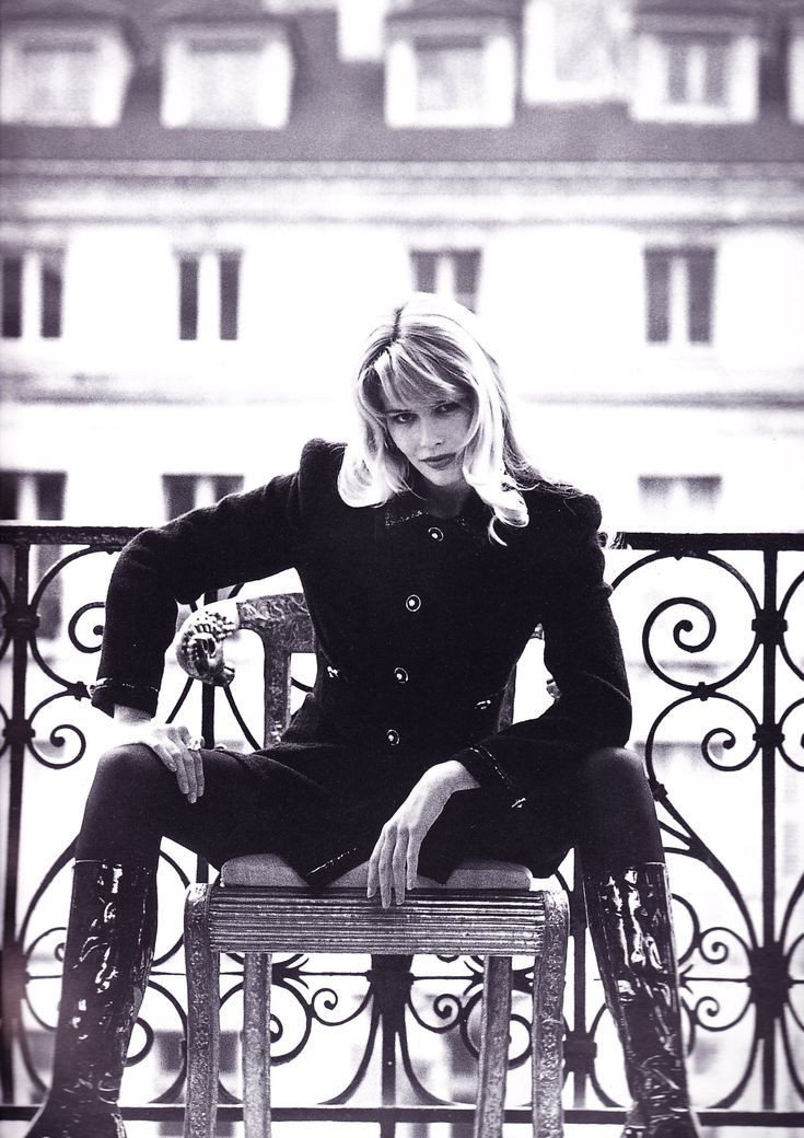 Claudia Schiffer featured in  the Coccapani advertisement for Autumn/Winter 1990