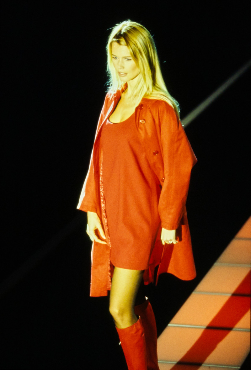 Versace fashion show for Autumn/Winter 1995