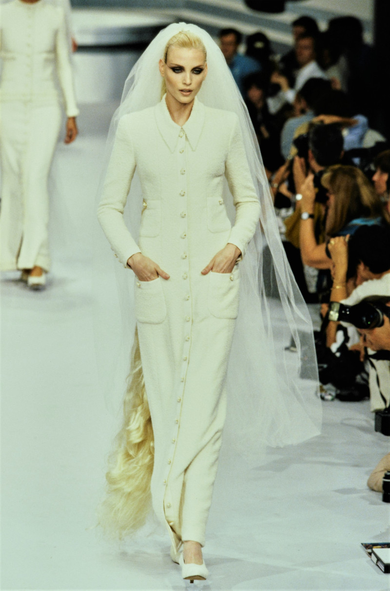 Nadja Auermann featured in  the Chanel Haute Couture fashion show for Autumn/Winter 1995