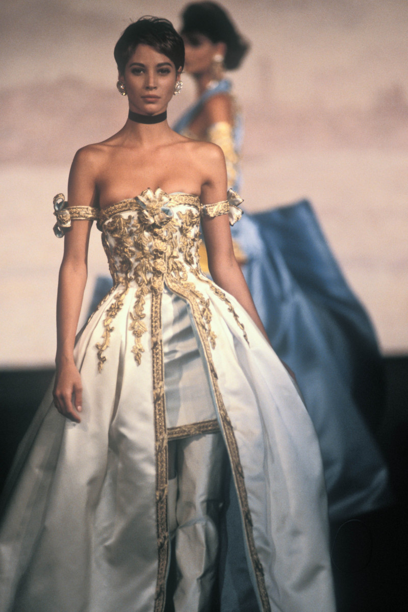 Christy Turlington featured in  the Chanel Haute Couture fashion show for Autumn/Winter 1990