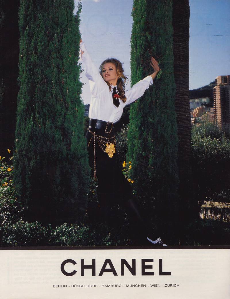 Claudia Schiffer featured in  the Chanel advertisement for Spring/Summer 1992