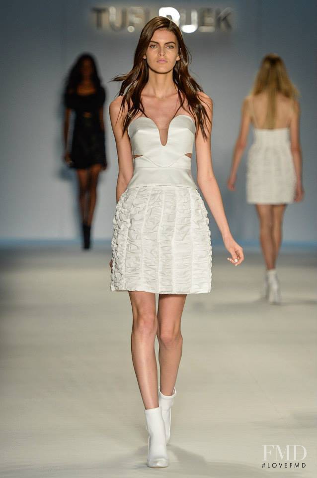 Tufi Duek fashion show for Spring/Summer 2015