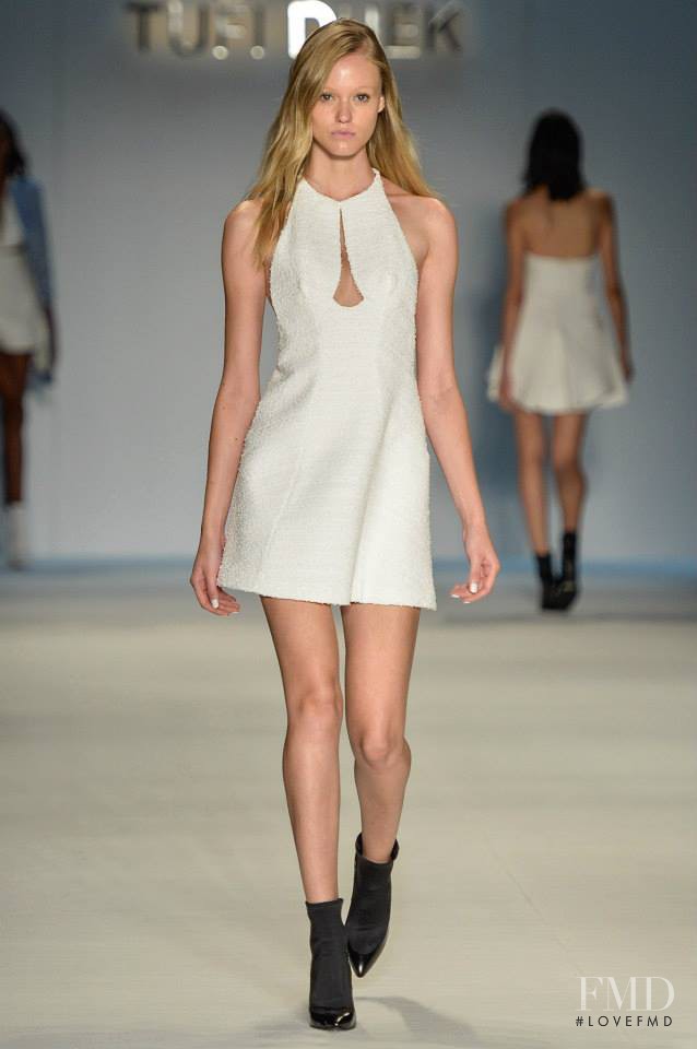 Tufi Duek fashion show for Spring/Summer 2015