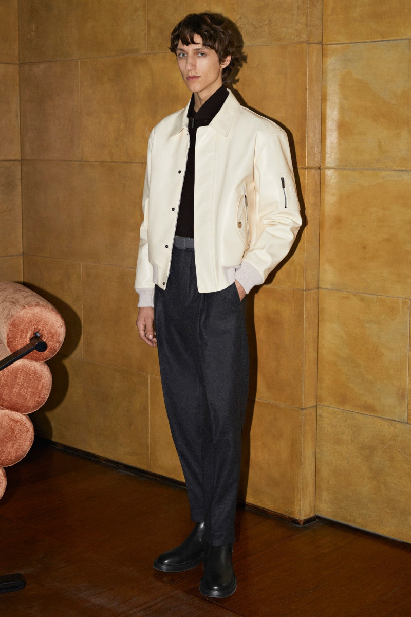 Tod\'s lookbook for Autumn/Winter 2023