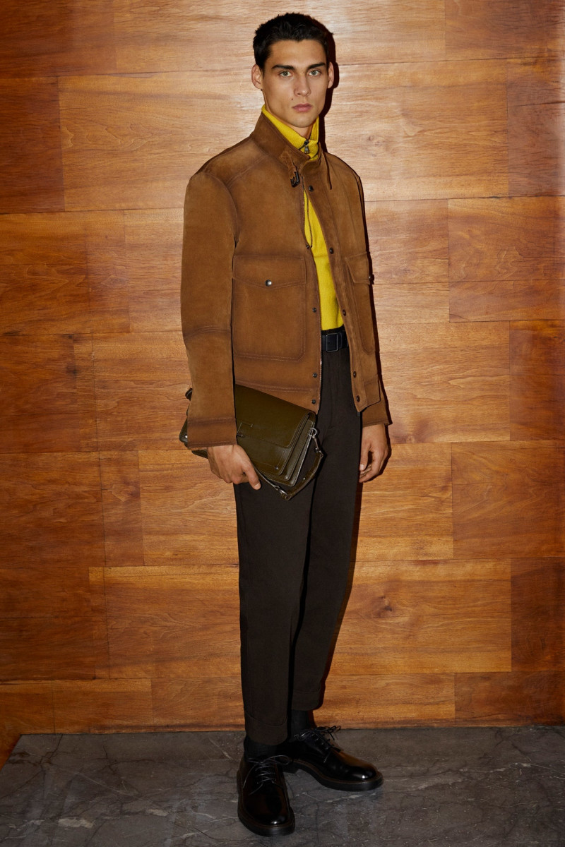 Tod\'s lookbook for Autumn/Winter 2023