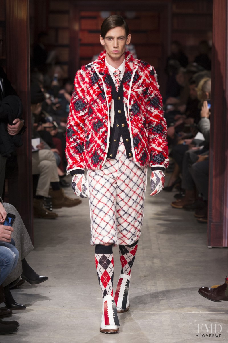 Moncler Gamme Bleu fashion show for Autumn/Winter 2014