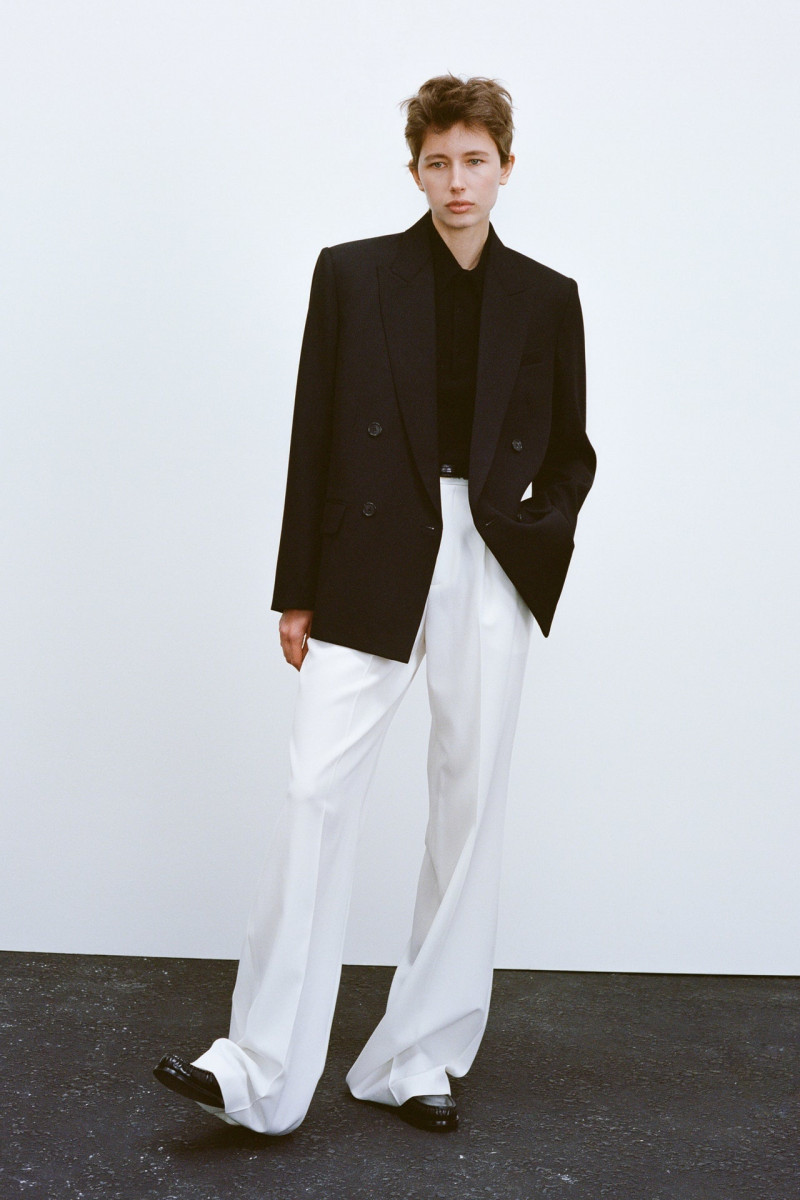 Nili Lotan lookbook for Pre-Fall 2023