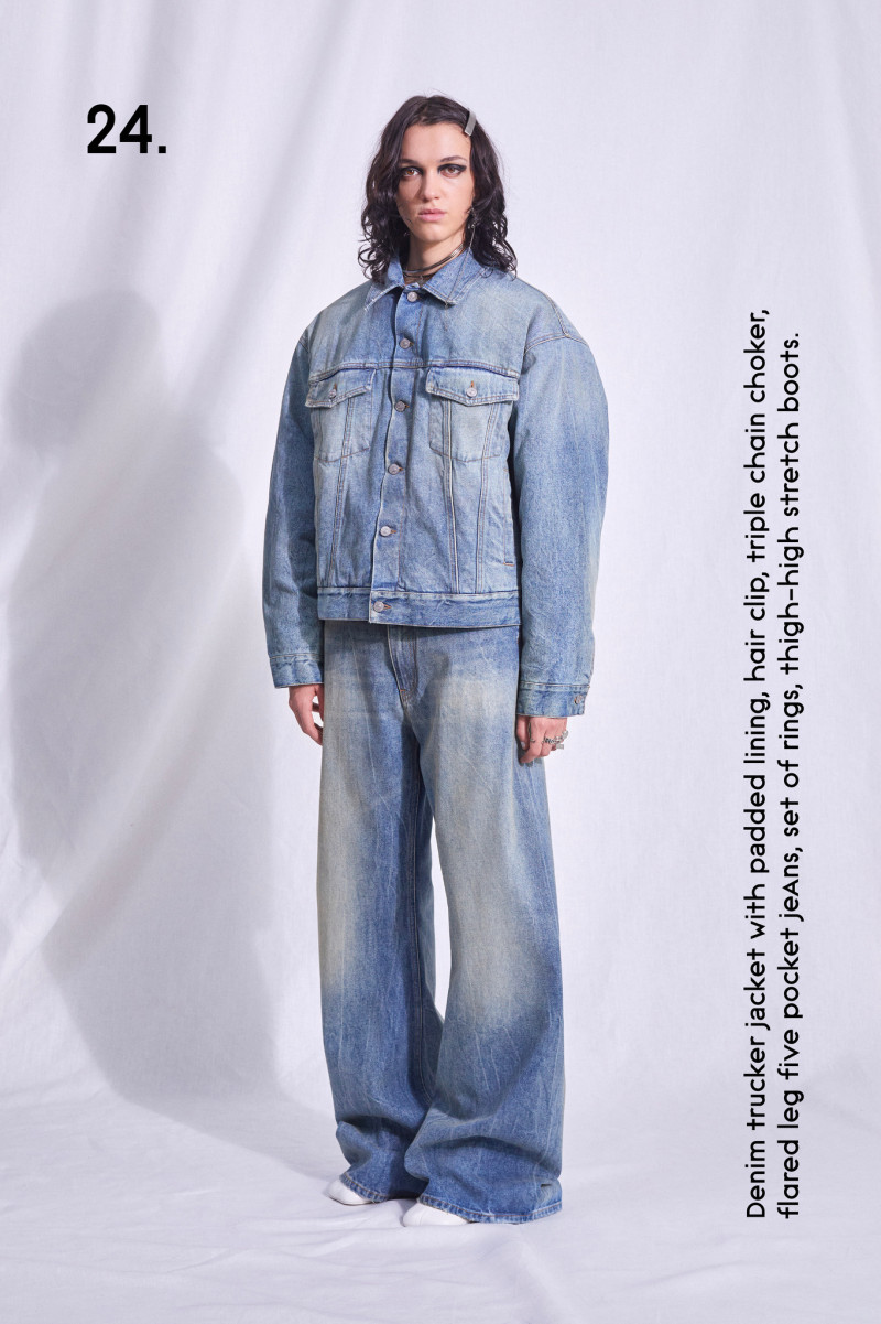 MM6 Maison Martin Margiela lookbook for Pre-Fall 2023