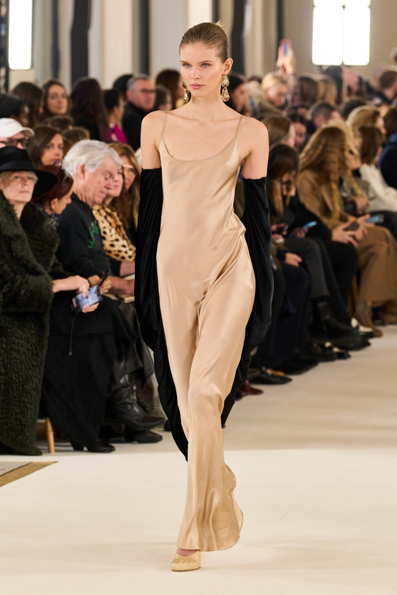 Ida Heiner featured in  the Schiaparelli fashion show for Spring/Summer 2023