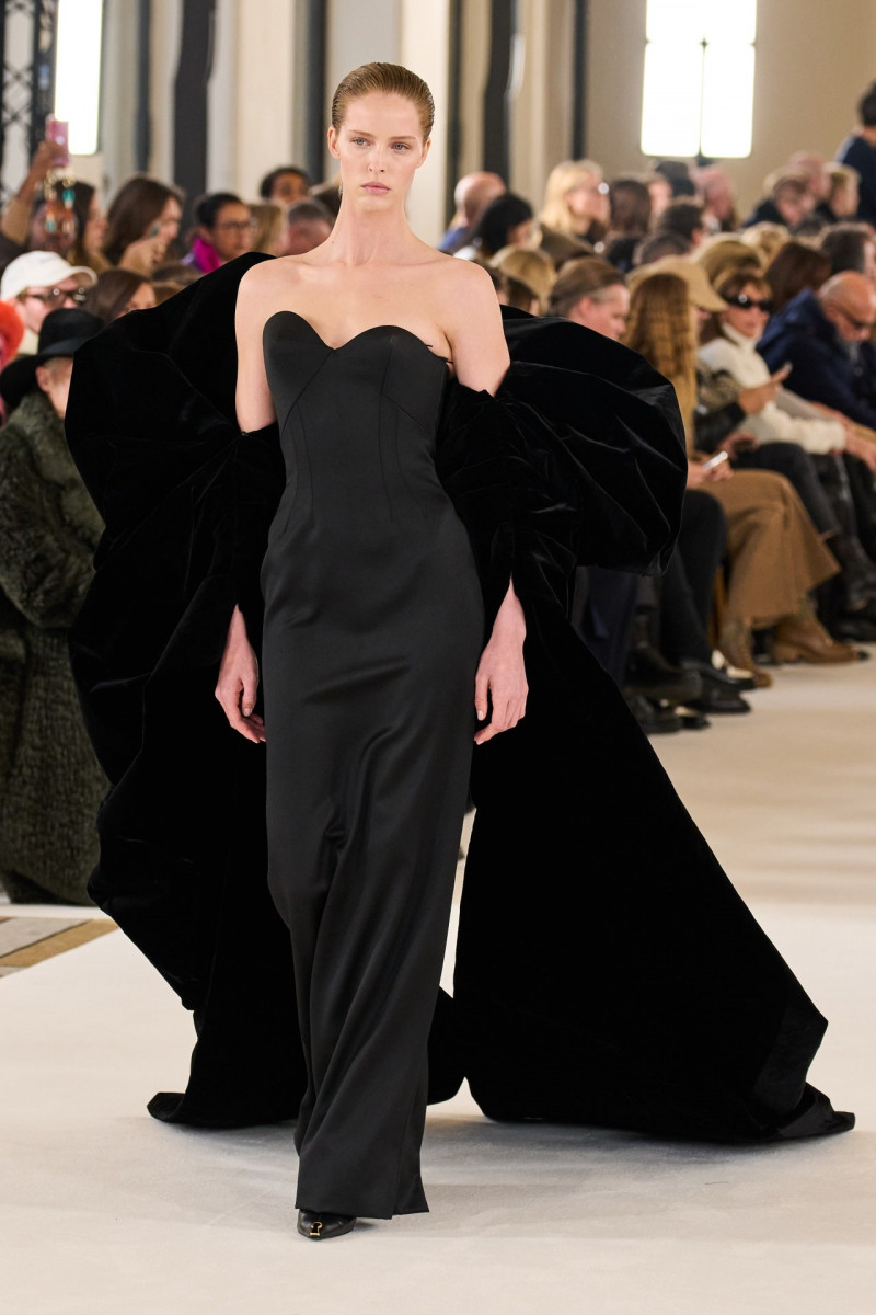 Schiaparelli fashion show for Spring/Summer 2023