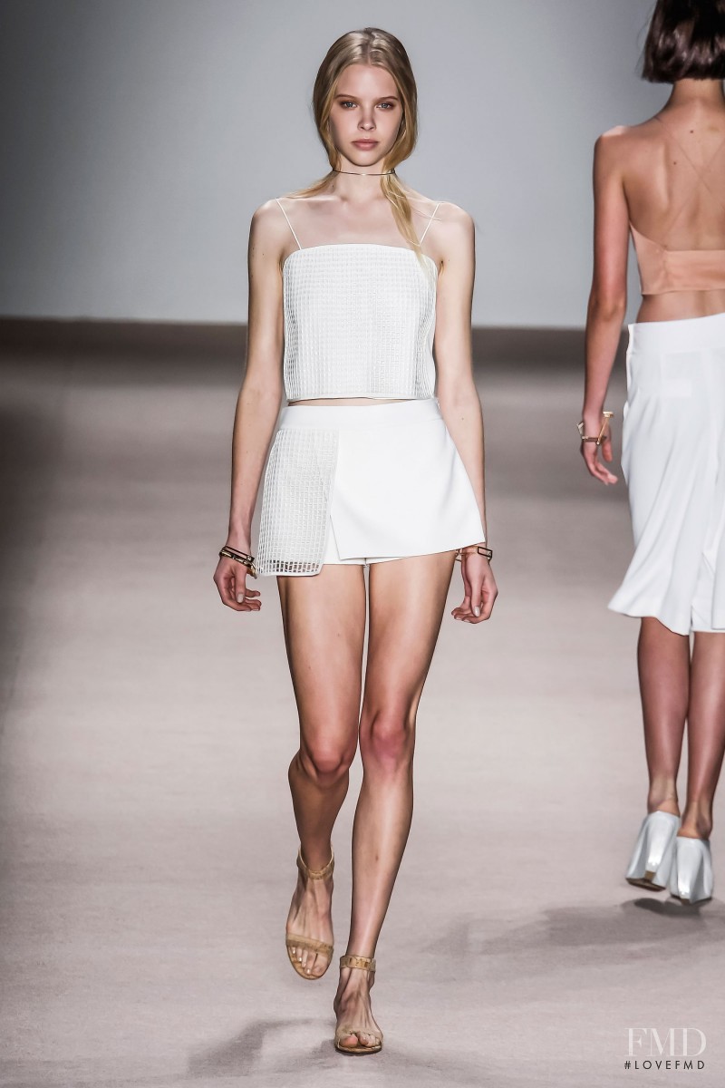 Giuliana Romano fashion show for Spring/Summer 2015