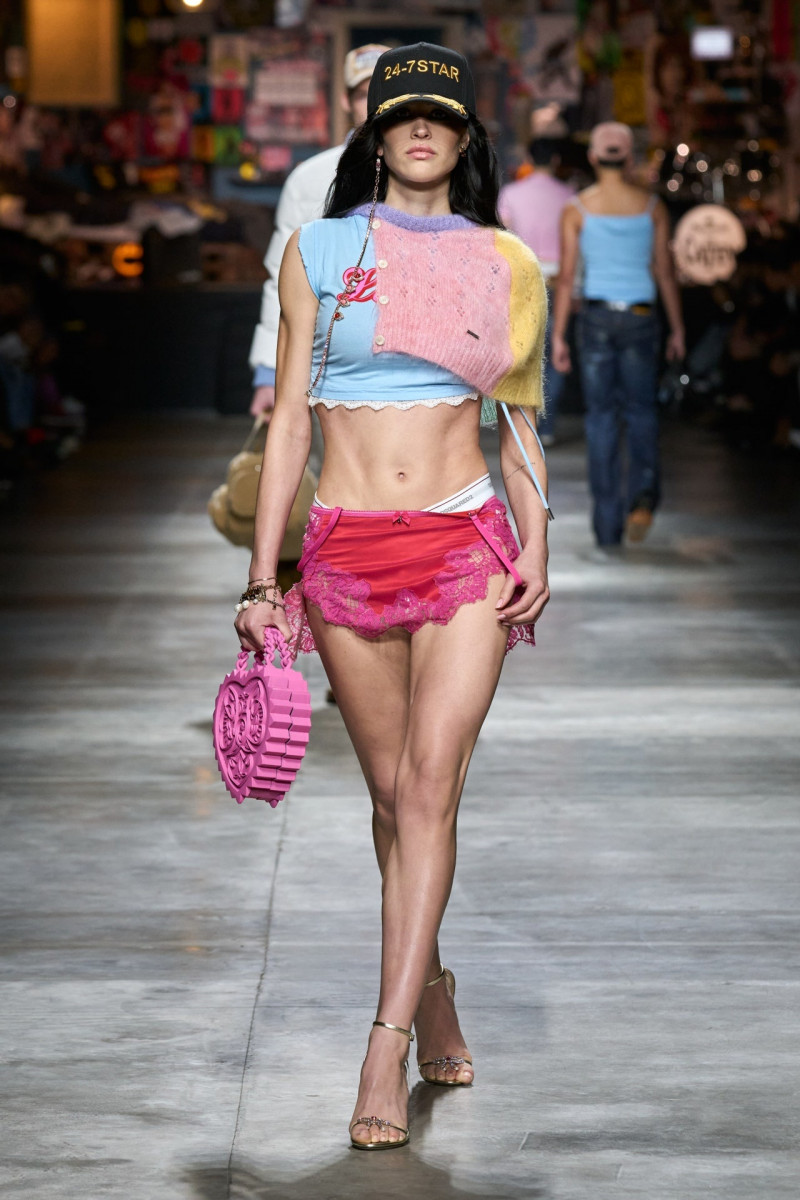 Amelia Gray Hamlin featured in  the DSquared2 fashion show for Autumn/Winter 2023