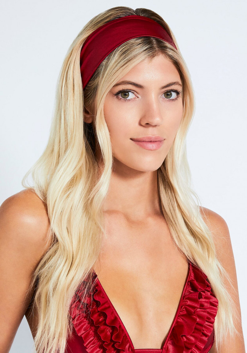 Devon Windsor featured in  the Devon Windsor Swim  advertisement for Pre-Fall 2022