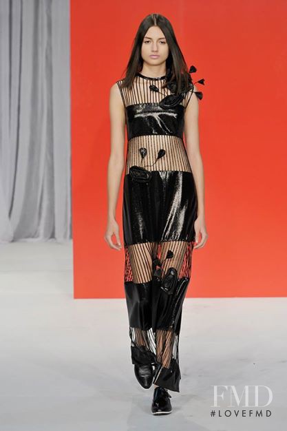 Bruna Ludtke featured in  the Reinaldo Lourenï¿½o fashion show for Spring/Summer 2015