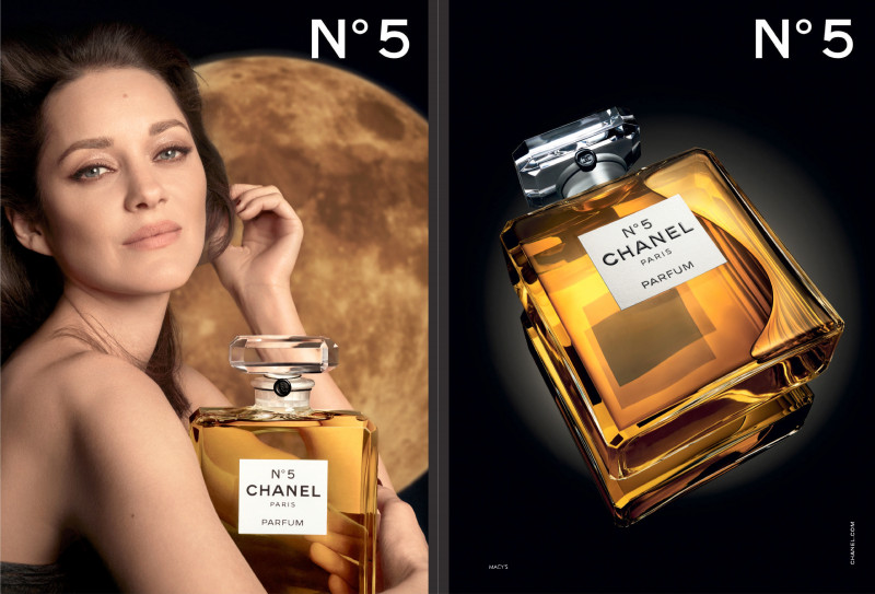 Chanel Parfums N°5 advertisement for Autumn/Winter 2022