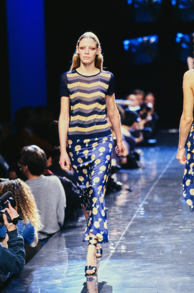 Versus fashion show for Spring/Summer 1997
