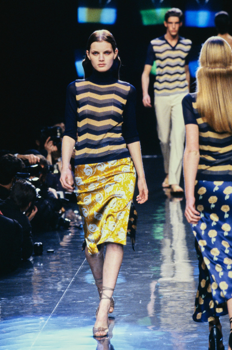 Versus fashion show for Spring/Summer 1997