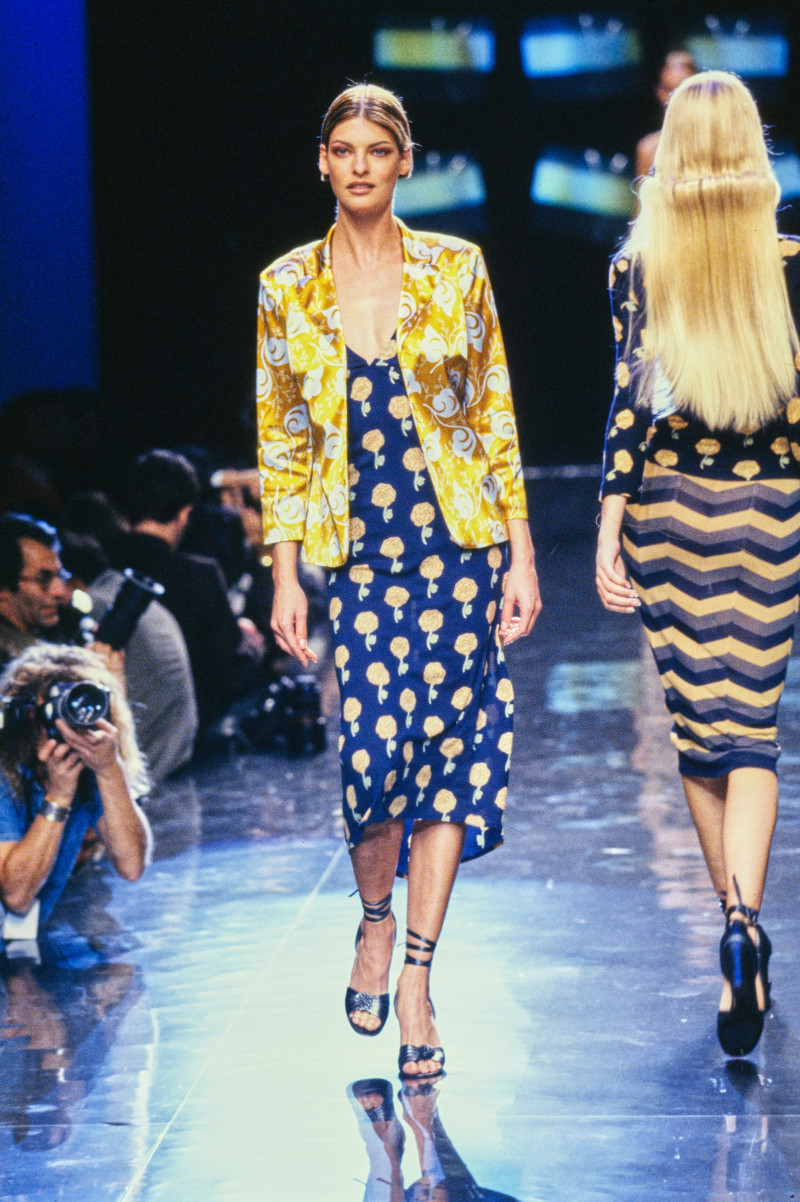 Versus fashion show for Spring/Summer 1997