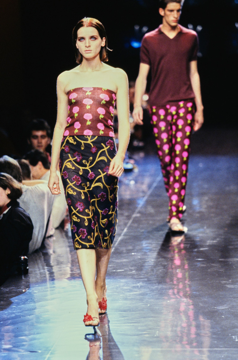 Versus fashion show for Spring/Summer 1997