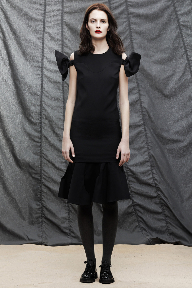 Araks fashion show for Autumn/Winter 2014