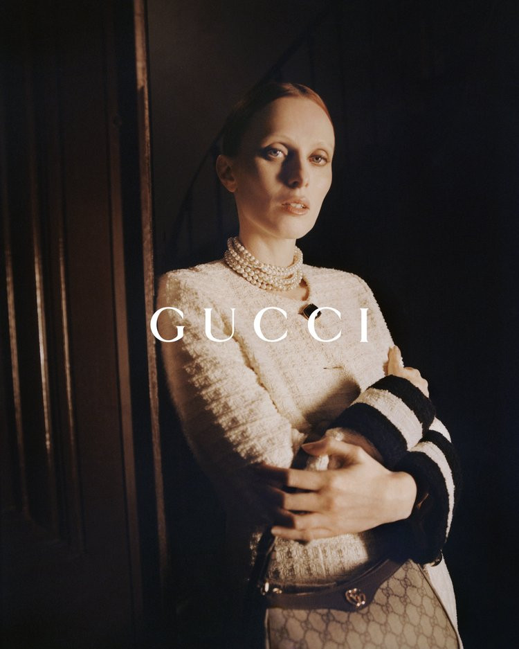 Karen Elson featured in  the Gucci advertisement for Cruise 2023