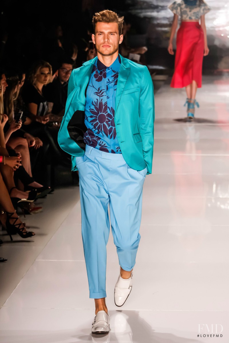 Colcci fashion show for Spring/Summer 2015