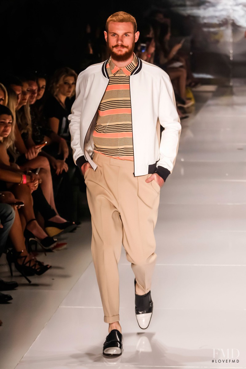 Colcci fashion show for Spring/Summer 2015