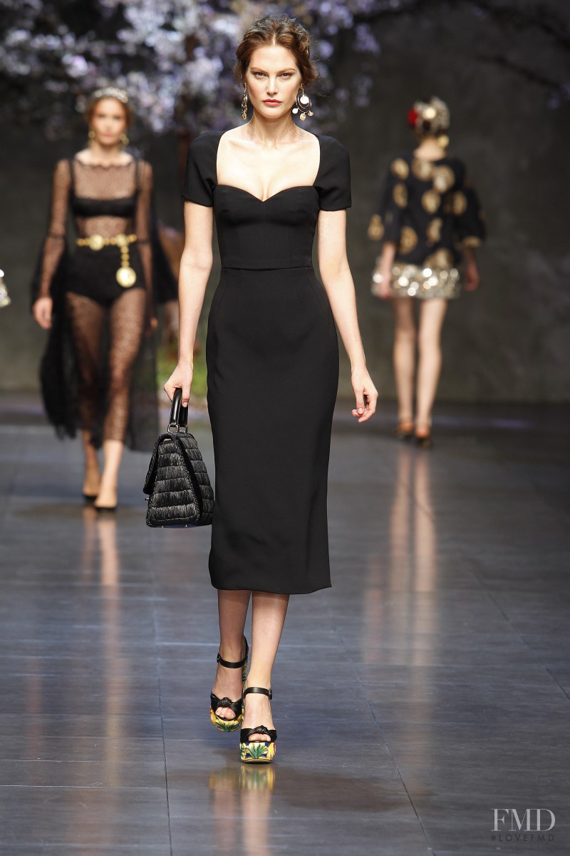 Catherine McNeil featured in  the Dolce & Gabbana fashion show for Spring/Summer 2014
