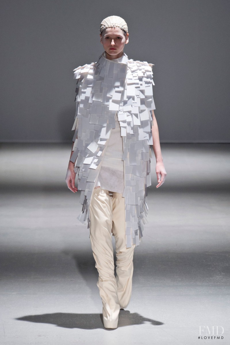 Katlin Aas featured in  the Gareth Pugh fashion show for Autumn/Winter 2014