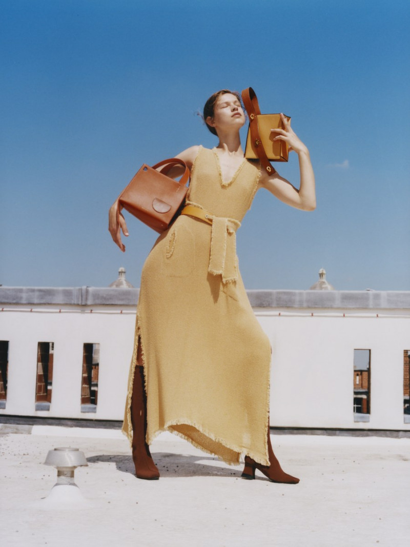 Danse Lente advertisement for Autumn/Winter 2018