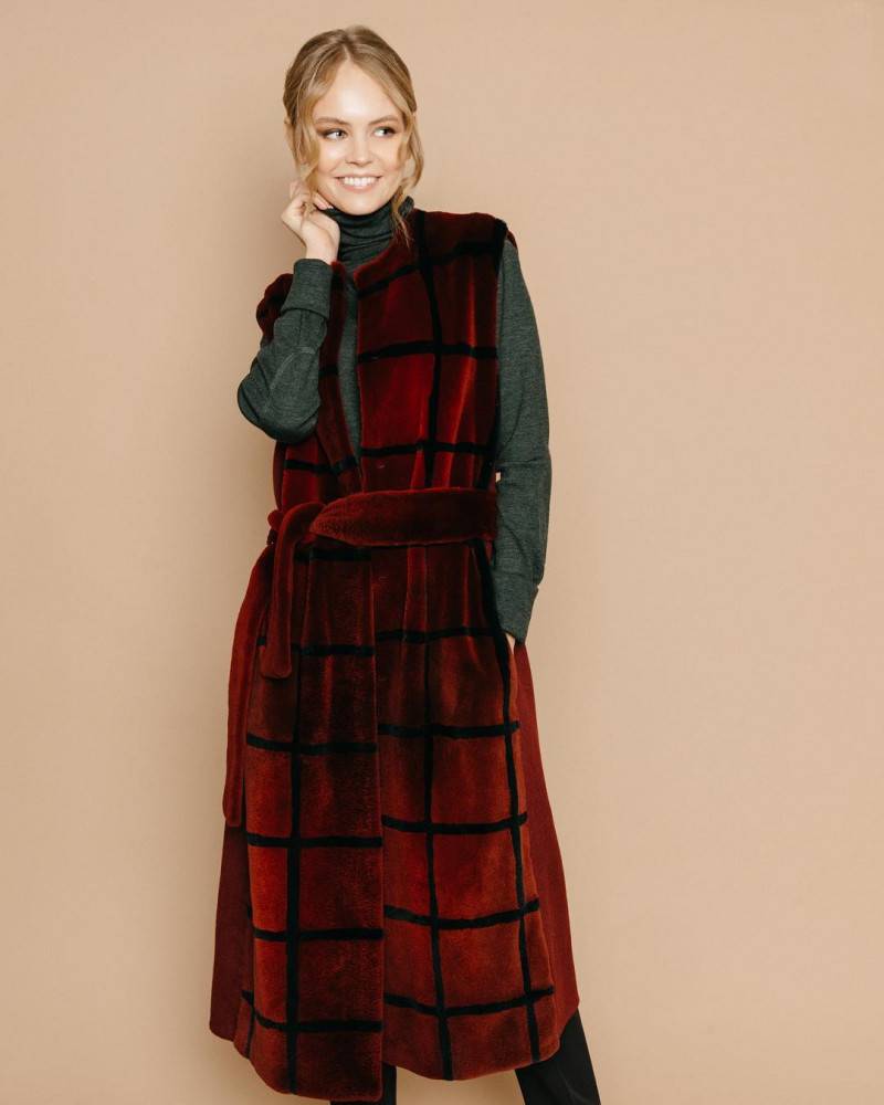 Anastasiya Scheglova featured in  the La Pina lookbook for Spring/Summer 2019