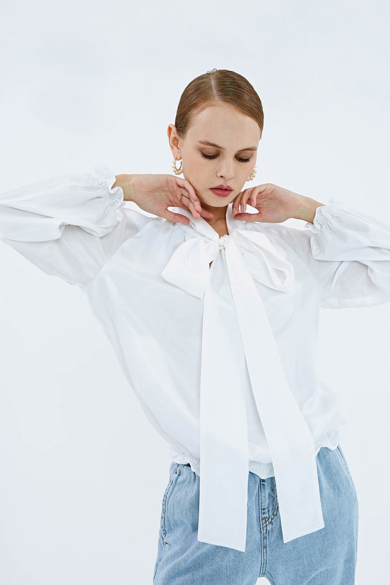 Anastasiya Scheglova featured in  the 1811 Eighteen One One catalogue for Summer 2019