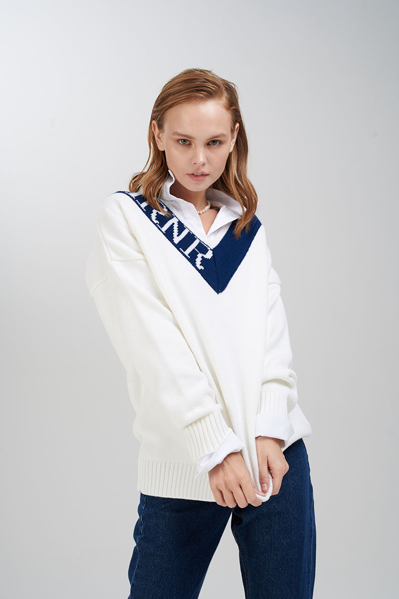 Anastasiya Scheglova featured in  the Marinari catalogue for Autumn/Winter 2019