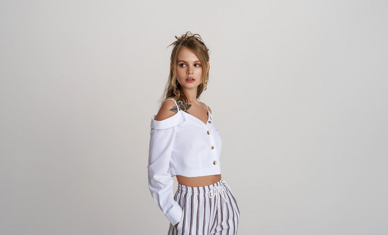 Anastasiya Scheglova featured in  the Befree catalogue for Spring/Summer 2019