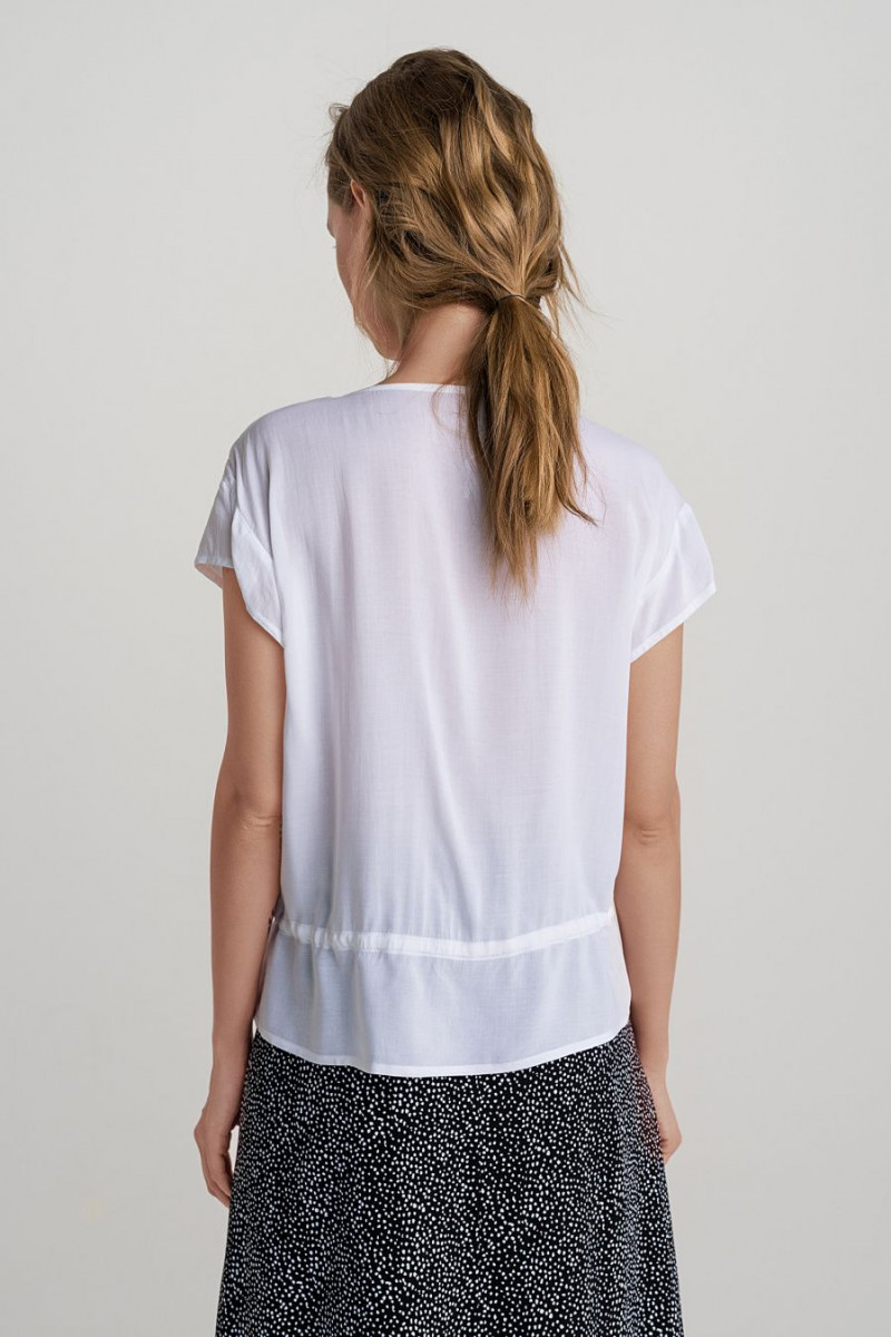Anastasiya Scheglova featured in  the Befree catalogue for Spring/Summer 2019
