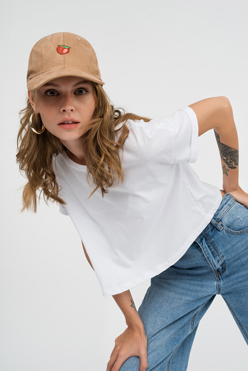 Anastasiya Scheglova featured in  the Befree catalogue for Fall 2018