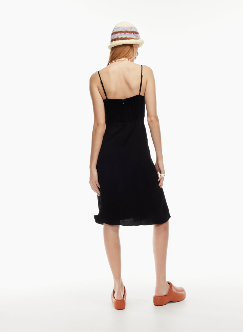 Tess Summer Carter featured in  the Aritzia catalogue for Spring/Summer 2022