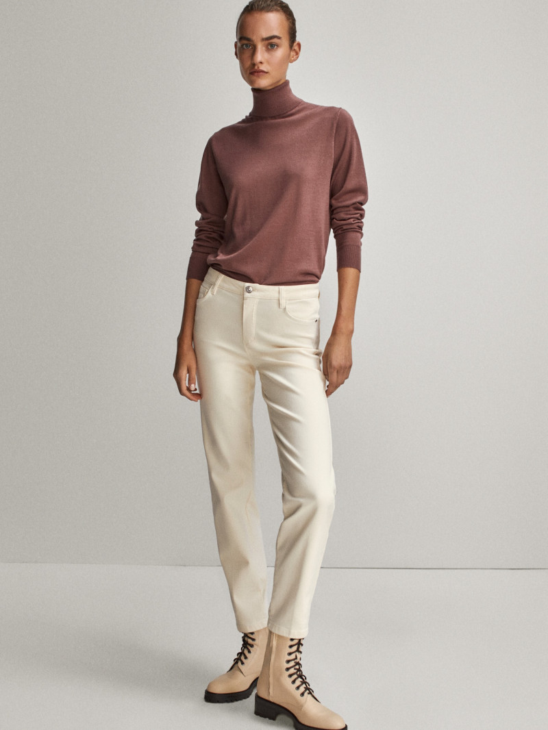 Maartje Verhoef featured in  the Massimo Dutti catalogue for Pre-Fall 2020