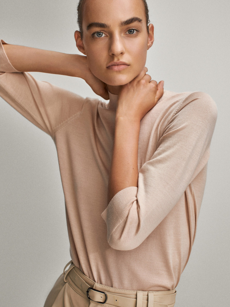 Maartje Verhoef featured in  the Massimo Dutti catalogue for Pre-Fall 2020