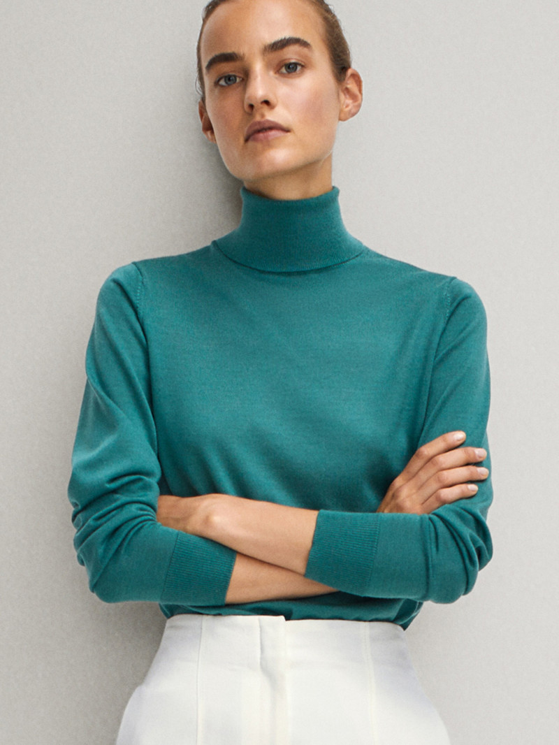 Maartje Verhoef featured in  the Massimo Dutti catalogue for Pre-Fall 2020