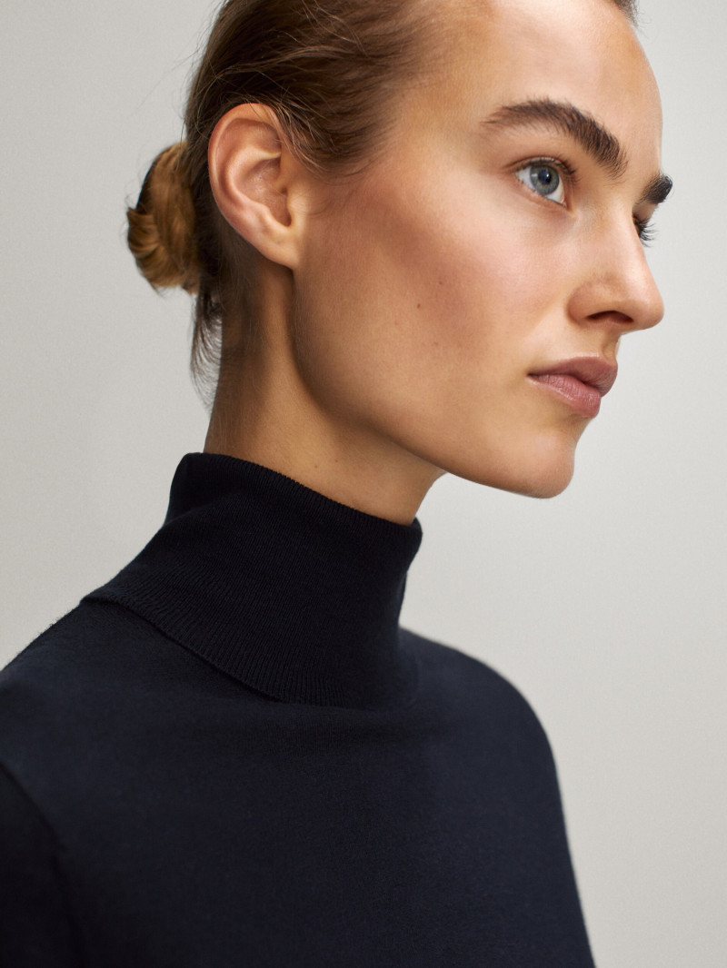 Maartje Verhoef featured in  the Massimo Dutti catalogue for Pre-Fall 2020