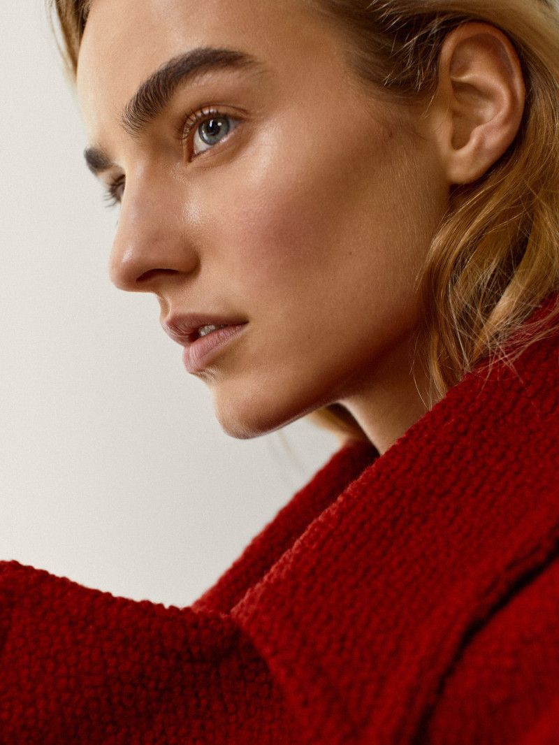 Maartje Verhoef featured in  the Massimo Dutti catalogue for Fall 2020