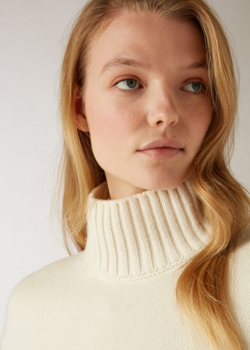Roos Abels featured in  the Loro Piana lookbook for Pre-Fall 2022