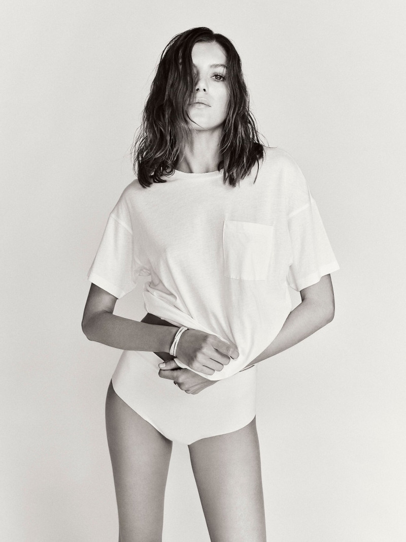 Valery Kaufman featured in  the Eterne lookbook for Autumn/Winter 2021