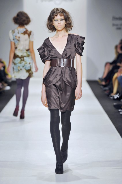 Annah Stretton fashion show for Spring/Summer 2010