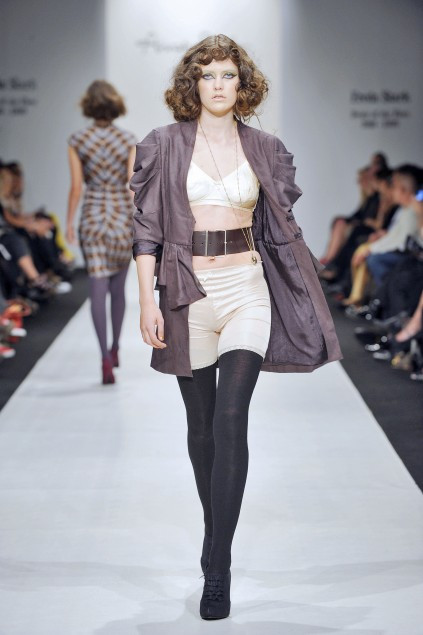 Annah Stretton fashion show for Spring/Summer 2010