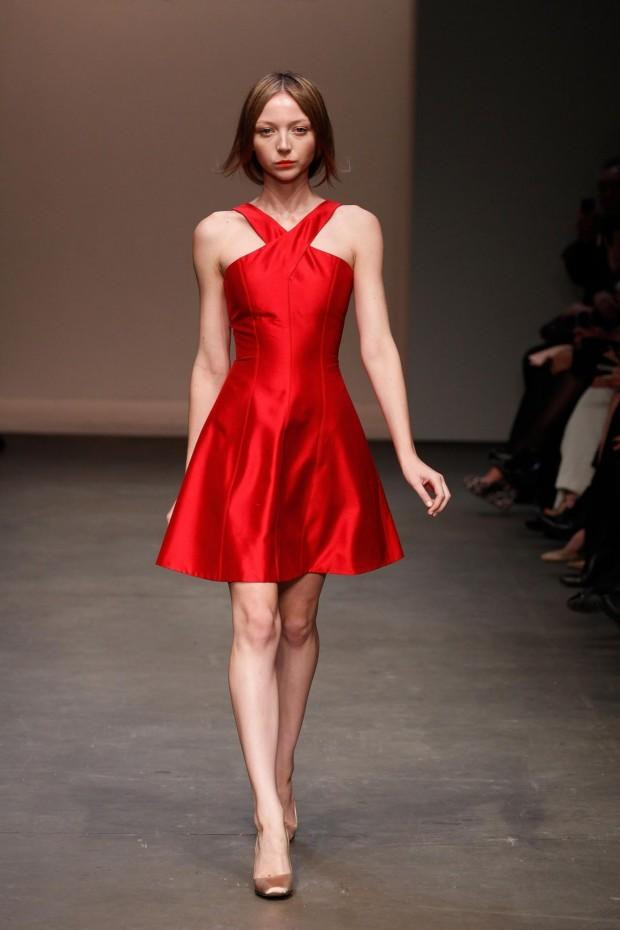 Yeojin Bae fashion show for Spring/Summer 2011